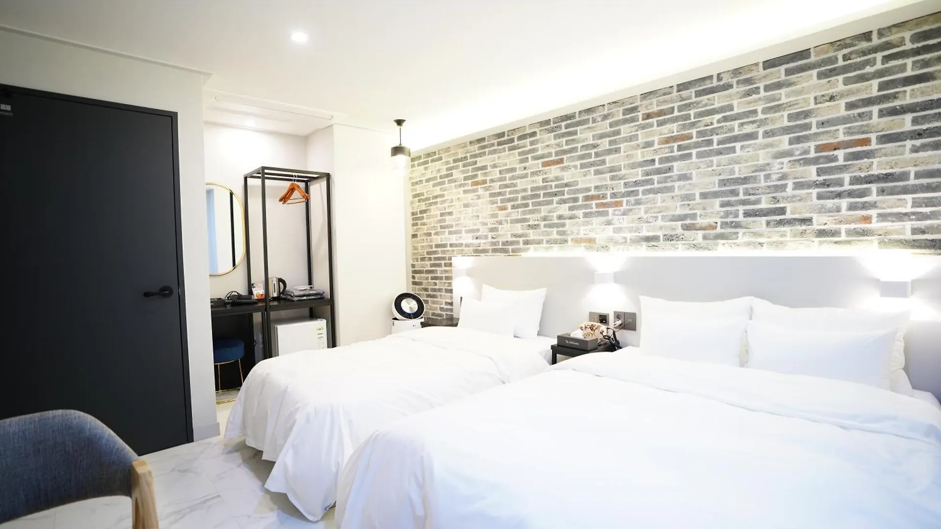 Dongdaemun Saturn Hotel Seoul South Korea